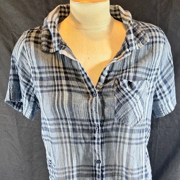 Lucky Brand Blue Plaid Relaxed Button Up Short Sleeve Shirt Women's Size M - Picture 1 of 4